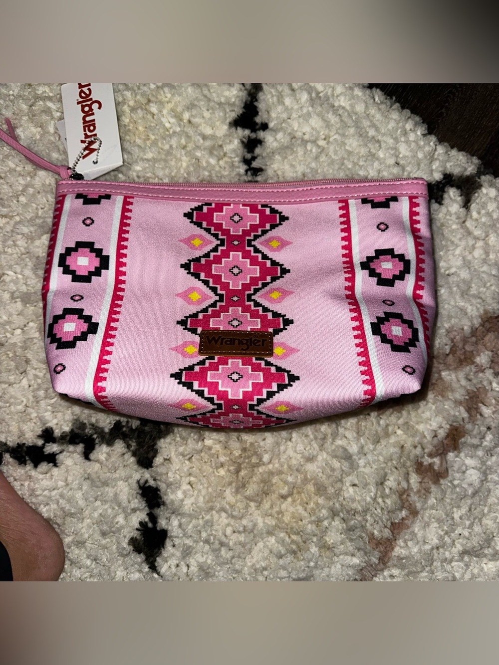 NWT NEW Wrangler Pink Aztec CANVAS MAKEUP Zip Pouch Inside Slip Pockets